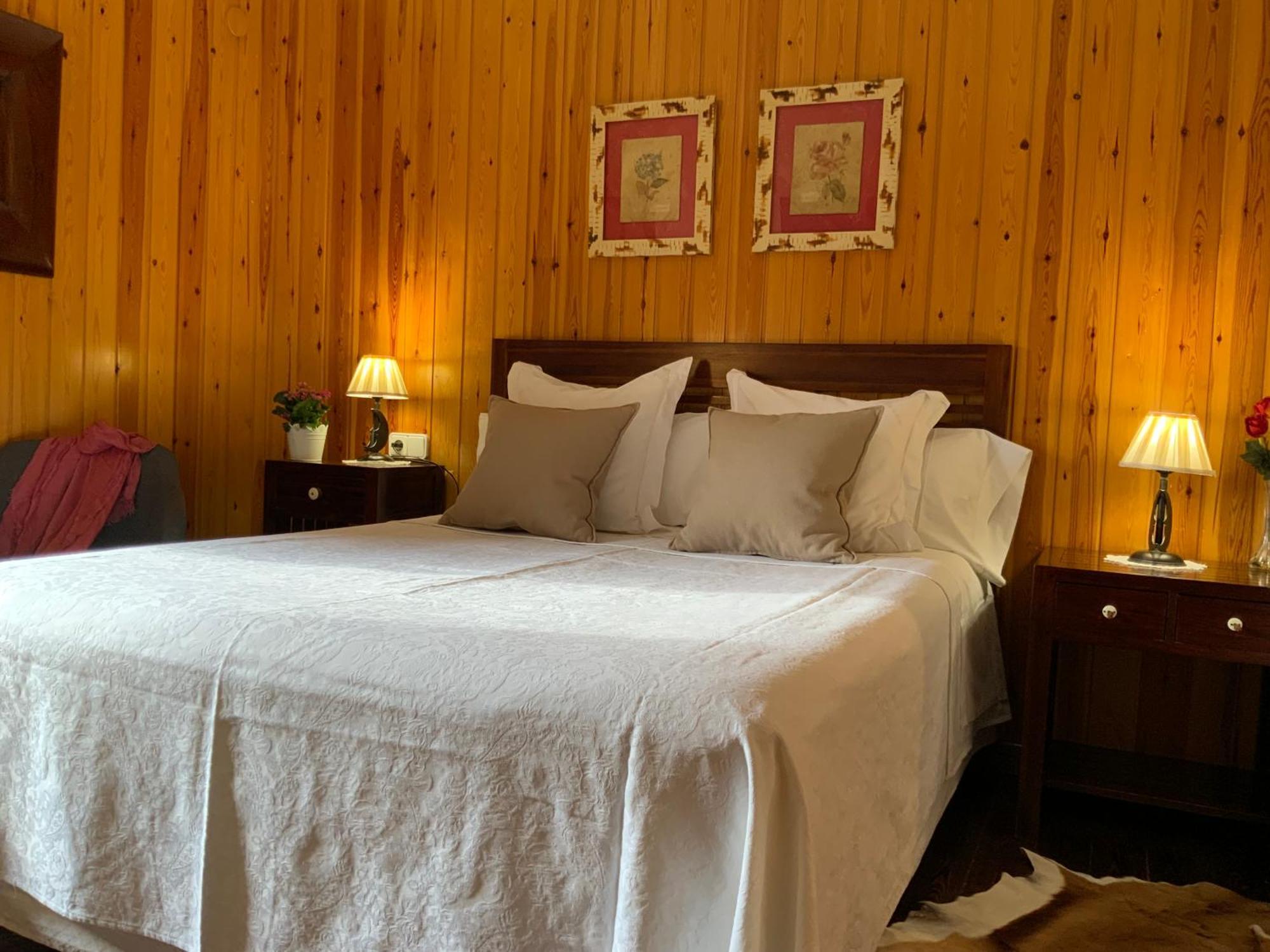 El Xalet De Tauell Hotel Rural Экстерьер фото
