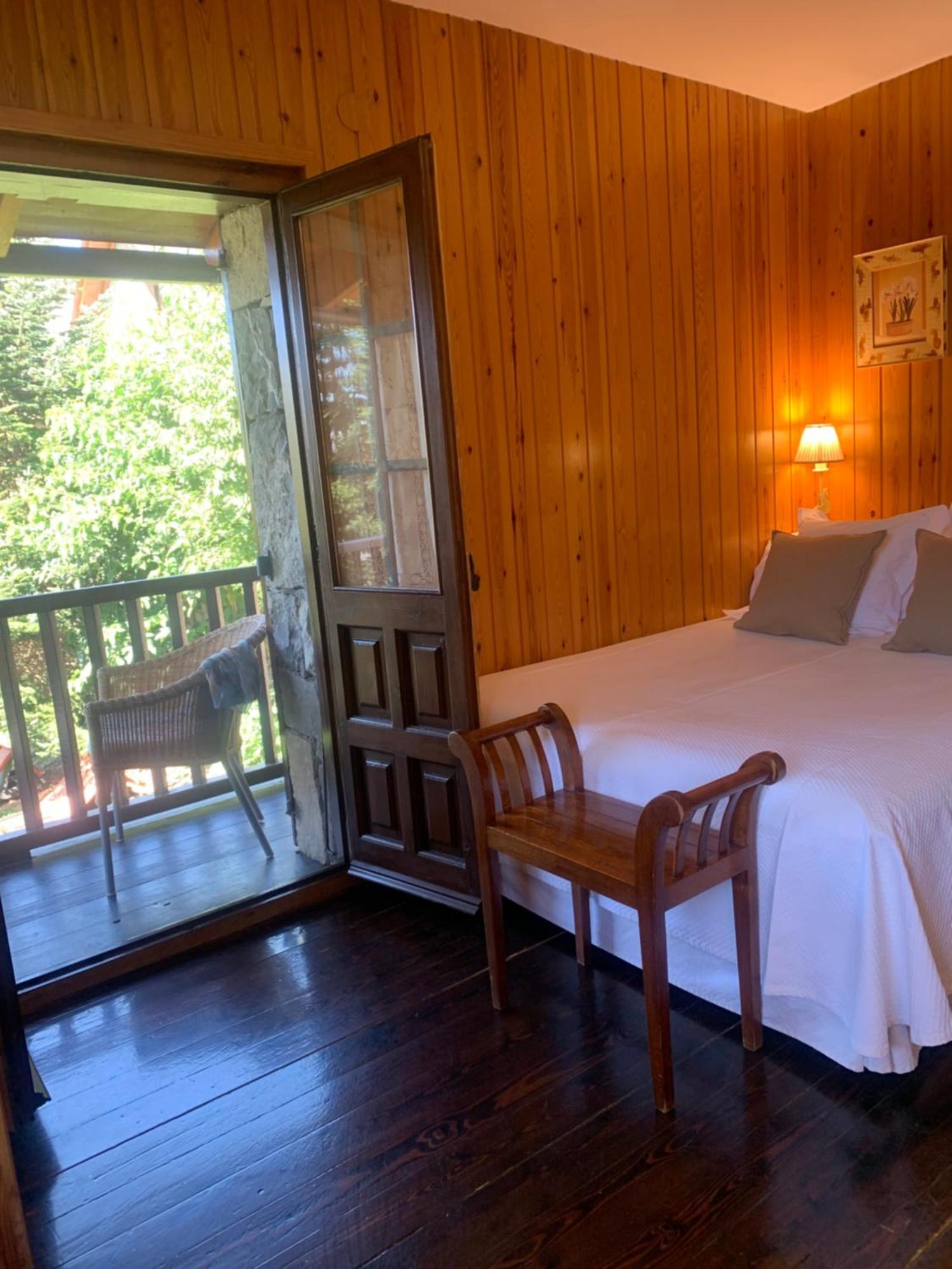 El Xalet De Tauell Hotel Rural Экстерьер фото