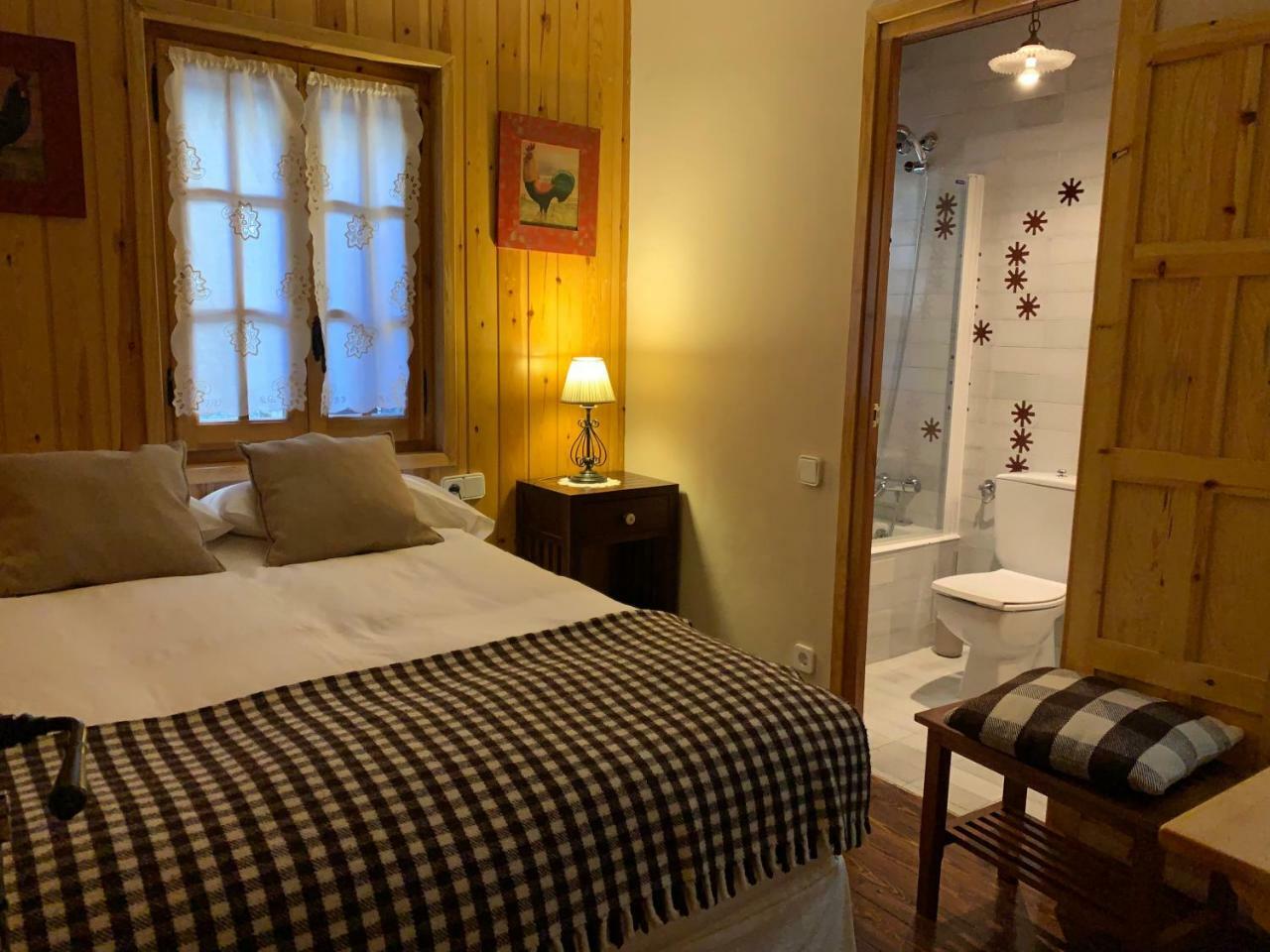 El Xalet De Tauell Hotel Rural Экстерьер фото